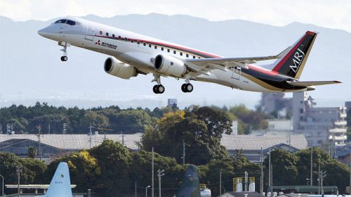 В аэропорту Ното совершил вынужденную посадку самолёт MRJ