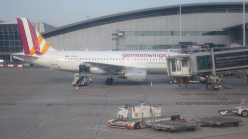 Отмена 380 рейсов привела забастовка бортпроводников в Германии