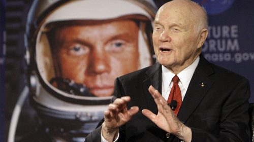 Умер первый астронавт США — Джон Гленн