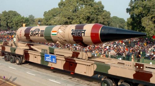 Индия осуществила запуск баллистической ракеты Agni III