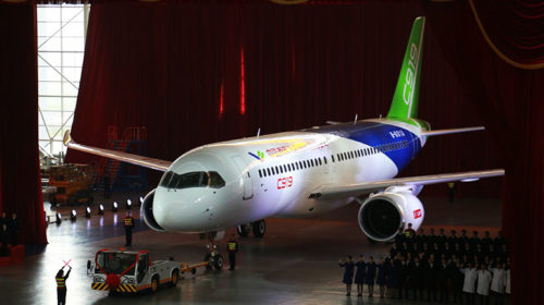 Китайский конкурент Boeing 737 и A320 через месяц после первого полета получил уже около 600 заказов