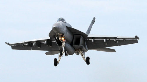 Жесткая посадка F-18 армии США