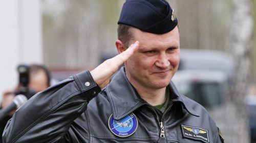 Командующий ВВС Литвы решил ремонтировать вертолет в России, за что и уволен