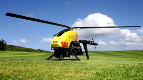 В первый день дежурства дрон спас двух тонущих людей в Австралии