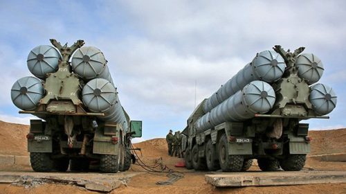 Министр обороны Израиля угрожает российским с-300