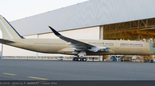 Long-версия  Airbus A350-900. Первый полет