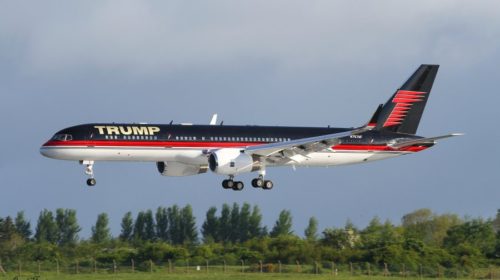 Президенту Трампу заказали новые самолеты у Boeing