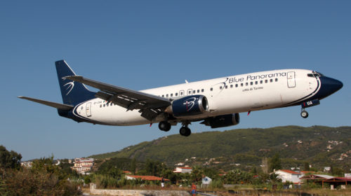Самолет экстренно сел в Испании из-за перевозившей кокаин пассажирки