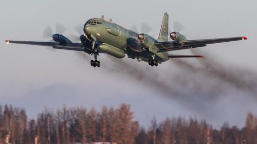 Самолет РЭБ с 20 военными на борту пропал в Сирии