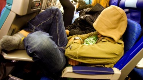 Японская авиакомпания поможет пассажирам уснуть в процессе перелета