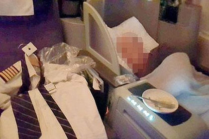 Пассажир пожаловался на пилота за то, что тот спал во время перелета