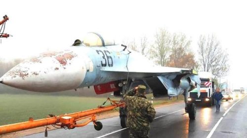 В Пинск везут Су-27П для музея