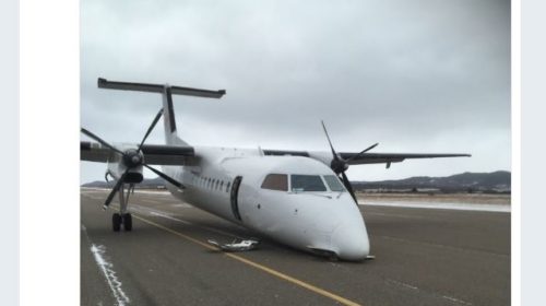 В Канаде самолет сел без переднего шасси