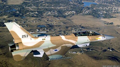 МО РФ: Израильские ВВС работают в опасной близости от пассажирских судов