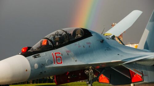 Россия приступила к выполнению белорусского заказа по Су-30СМ.