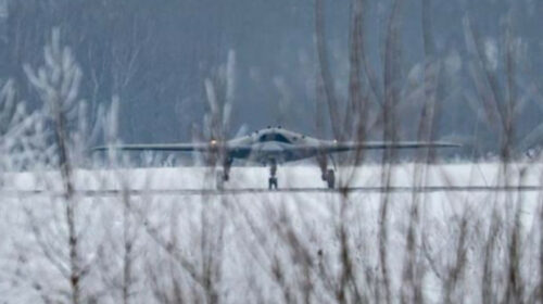 В сети появились первые фото российского тяжелого ударного беспилотника