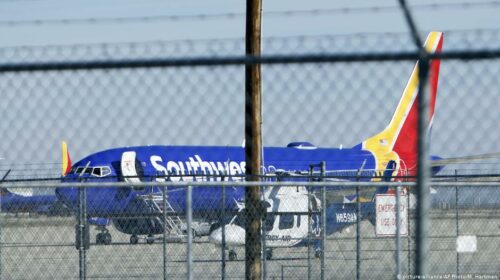 Самолет Boeing 737 Max авиакомпании Southwest Airlines экстренно приземлился в аэропорту Орландо