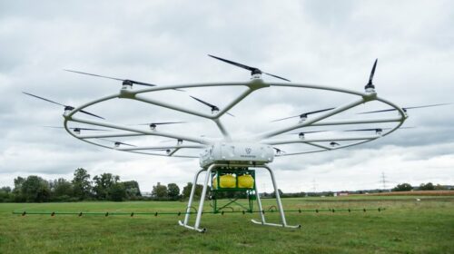 Гигантский сельскохозяйственный дрон от компании Volocopter