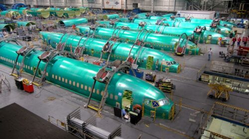 Boeing остановила поставки 737 MAX из-за серьёзного брака