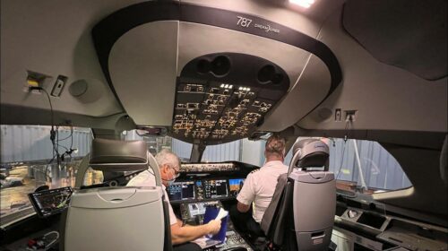 Boeing попросил авиакомпании проверить кресла пилотов в «Дримлайнерах»