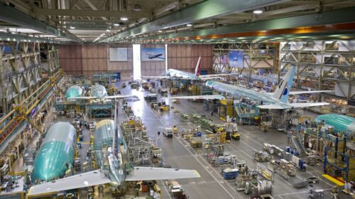 Новый раунд сокращений в Boeing затронет более 200 инженеров