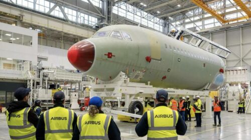 Airbus предупреждает: задержки поставок самолётов продлятся ещё три года