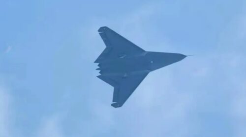 Появились кадры истребителя J-50 с новых ракурсов