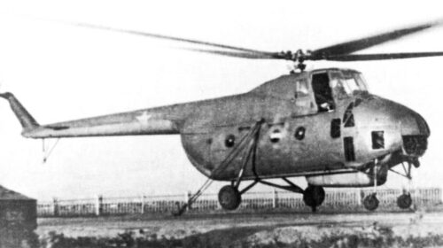 73 года назад в небо поднялся первый Ми-4