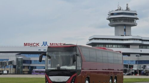Автопарк Национального аэропорта Минск пополнился новым автобусом МАЗ-350