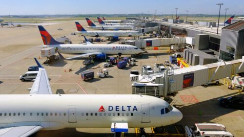 Delta Air Lines отозвала более 100 самолётов после града в Атланте
