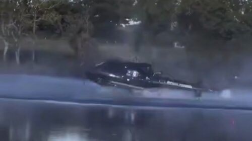 Французский экипаж спасся после падения вертолёта в воду