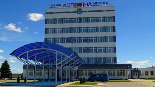 Гродненский облисполком прорабатывает вопрос авиасообщения с Москвой или Петербургом