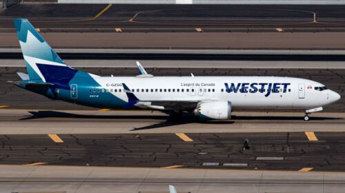 Канадская авиакомпания WestJet убирает возможность откидывать спинку кресла в обычном эконом‑классе на части самолётов