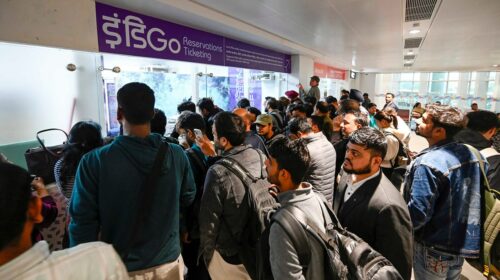 Авиаколлапс в Индии: IndiGo отменяет сотни рейсов из-за нехватки экипажа