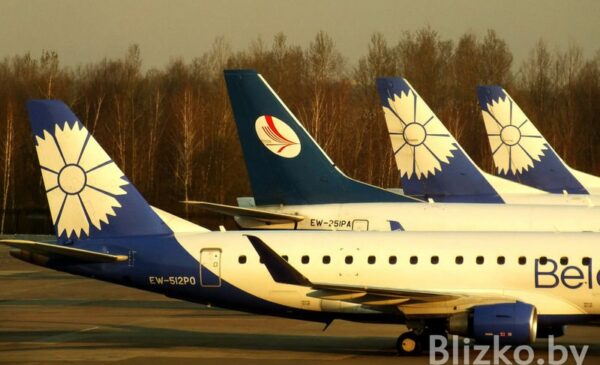 Конец эпохи: Belavia перекрасила последний борт в старой ливрее
